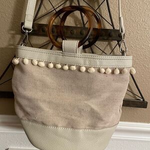 Shiraleah Vintage Canvas Pom Ball Animal Print Plastic Handles Bucket Purse